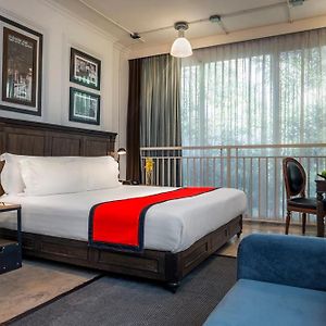 Superior Zimmer mit Kingsize-Bett